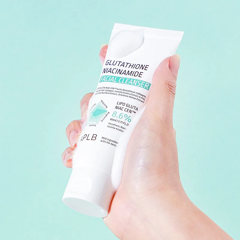APLB - Glutathione Niacinamide Facial Cleanser 80ml - Image 3
